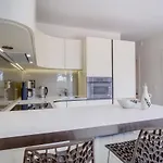 Exclusive Milahomes By The Sea, Boot Mooring And Private Parking Apartament Mali Lošinj