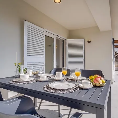 Exclusive Milahomes By The Sea, Boot Mooring And Private Parking * Mali Lošinj