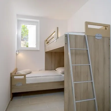 Exclusive Milahomes By The Sea, Boot Mooring And Private Parking Mali Lošinj
