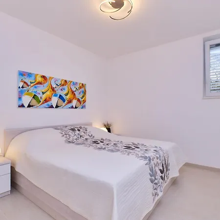 Apartment Exclusive Milahomes By The Sea, Boot Mooring And Private Parking *
