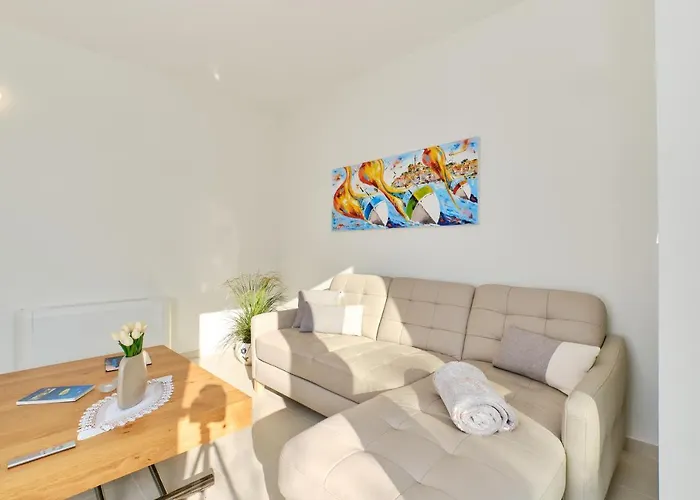 Exclusive Milahomes By The Sea, Boot Mooring And Private Parking Apartament *