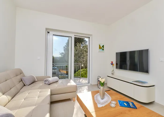 Exclusive Milahomes By The Sea, Boot Mooring And Private Parking Apartament *