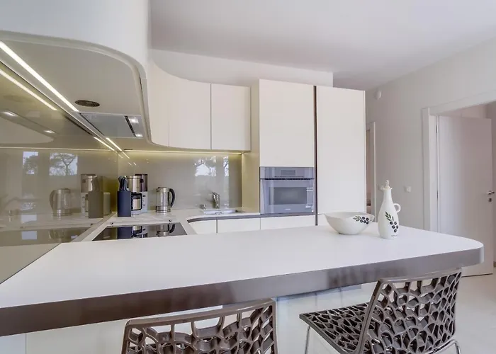 Exclusive Milahomes By The Sea, Boot Mooring And Private Parking Apartman Mali Lošinj